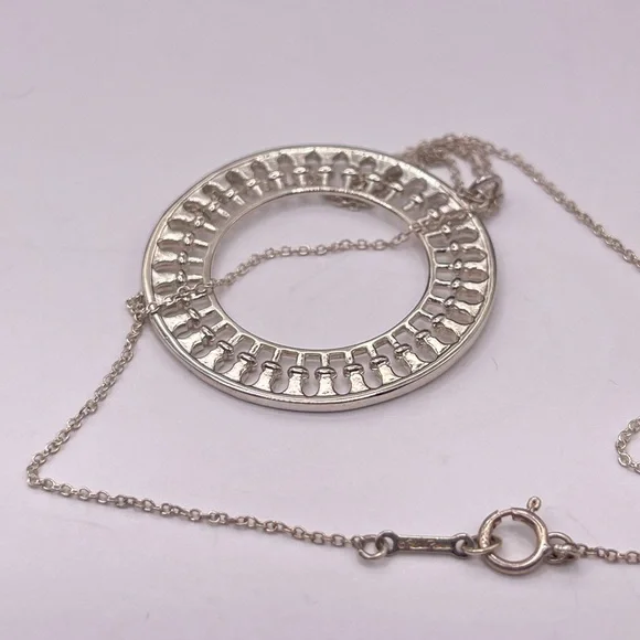 Tiffany & Co. Circle Paloma Picasso Necklace - Picture 7 of 8